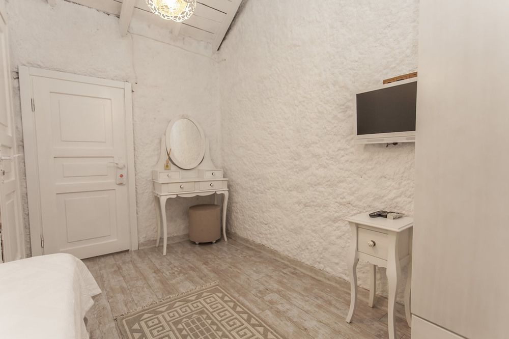 Alacati Alanur Otel Екстер'єр фото
